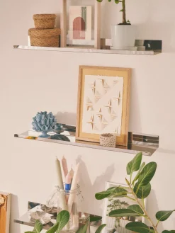 Søstrene Grene Schweiz Regale<Bilderleiste