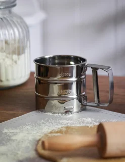 Søstrene Grene Schweiz Backartikel<Einhand-Mehlsieb