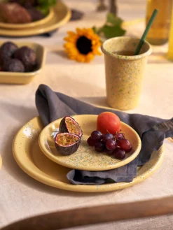 Søstrene Grene Schweiz Geschirr<Flow Fest Teller Ø25,5 - Gelb