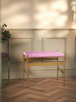 Søstrene Grene Schweiz Bänke<PERI Bank