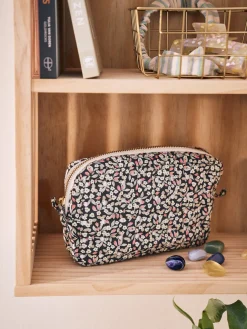 Søstrene Grene Schweiz Regale<Wandregal